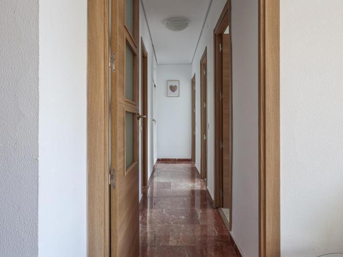 Elegante Apt Luminoso Y Tranquilo De 2 Hab Sevilla Wifi-Ful Parking Inc 外观 照片